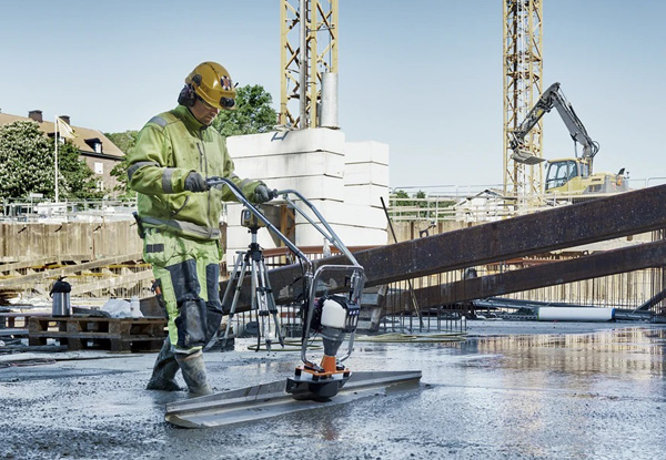 ბეტონის ვიბრატორი/რეიკა