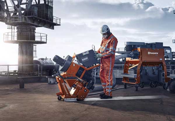 ფოლადის ბლასტერი